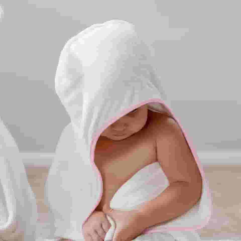 Toalha de Banho com Capuz Laço Bebê Comfort (Rosa)