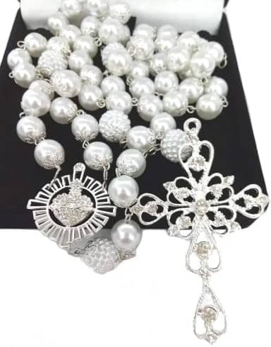 Terço De Noiva Banho Prata Perolas Brancas Sagrado Coração