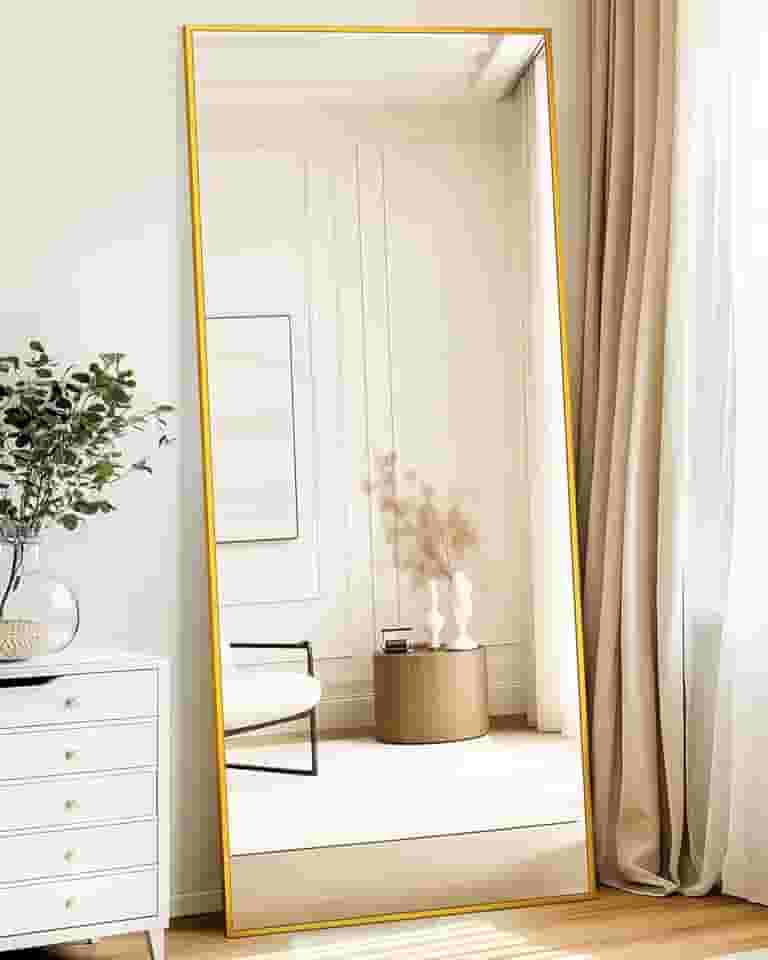 Antok Espelho de chão, espelho de comprimento total de 188 cm × 71 cm com suporte independente para quarto, sala de estar, dourado