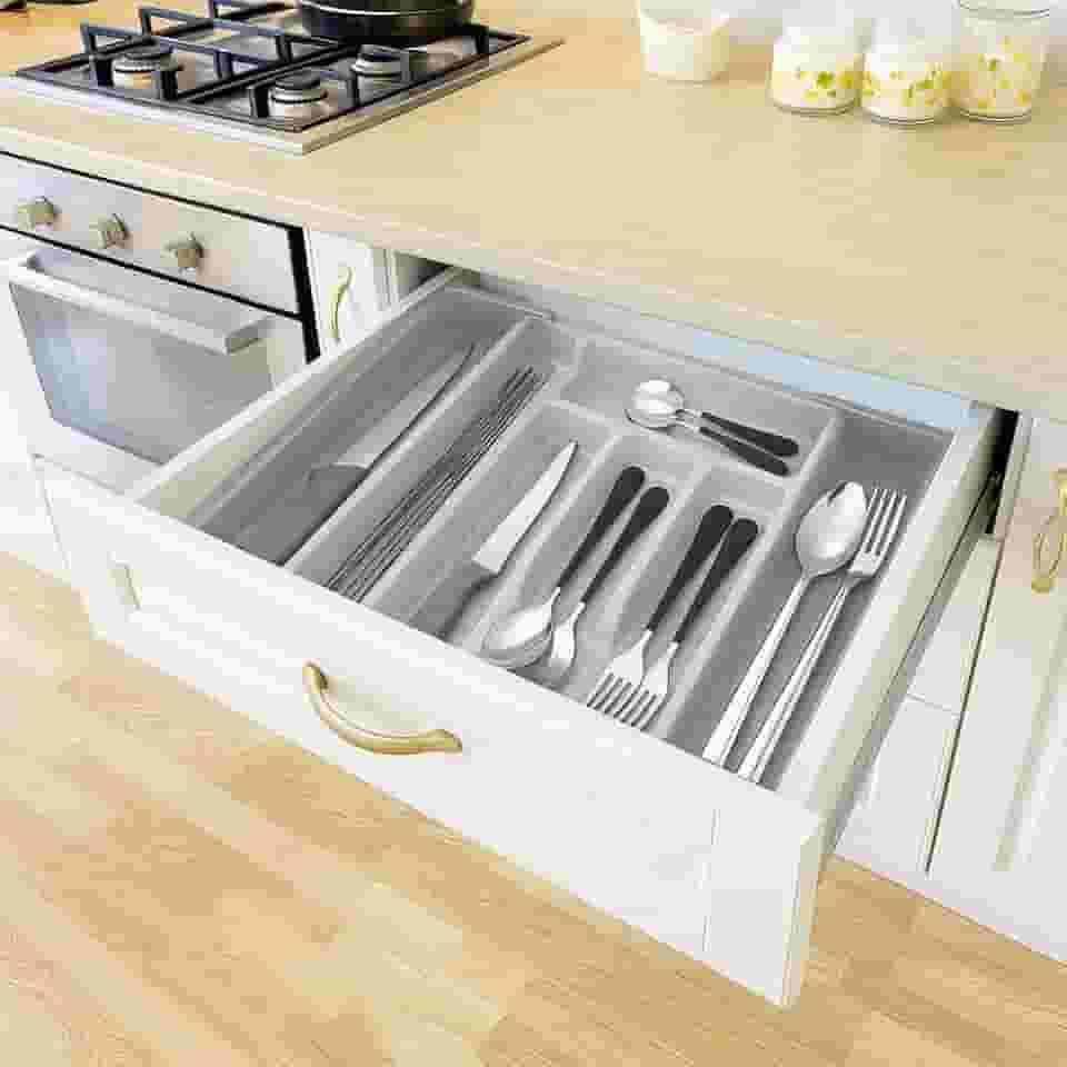 Organizador de Talheres Extensível 5 a 7 Divisórias Cinza | Porta Utensílios para Gaveta de Cozinha | Ajustável, Resistente e Prático