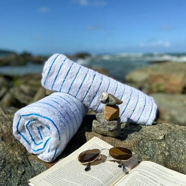 Kit 2 Toalhas de Banho Praia Maldivas 510g Grossa com Costura Reforçada 76x150cm