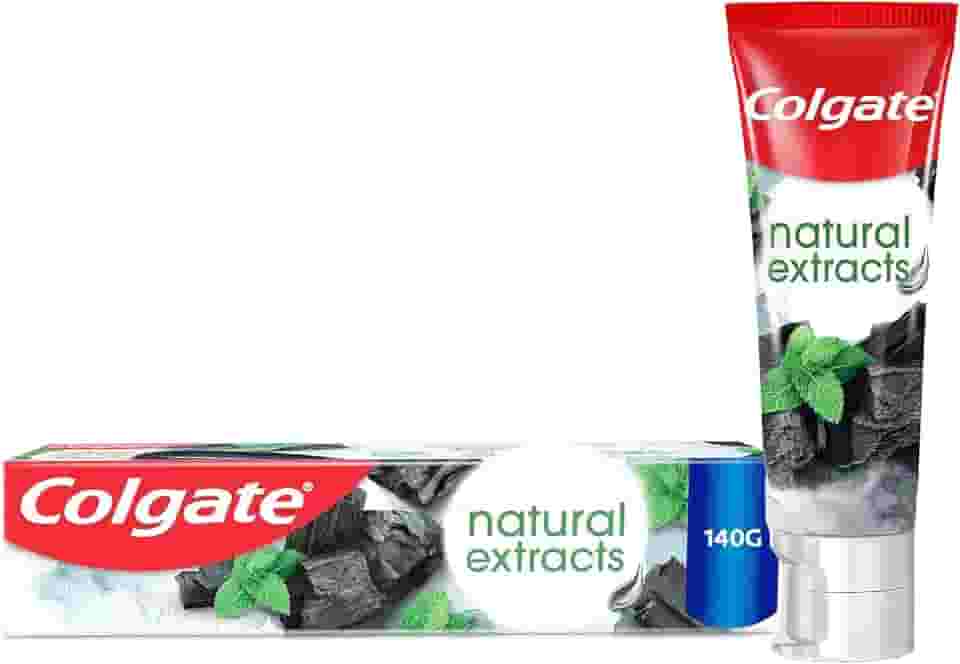 Colgate Creme Dental Vegano Natural Extracts Carvão e Menta, Dentes Mais Brancos, Sem Glúten, Com Flúor, 140g