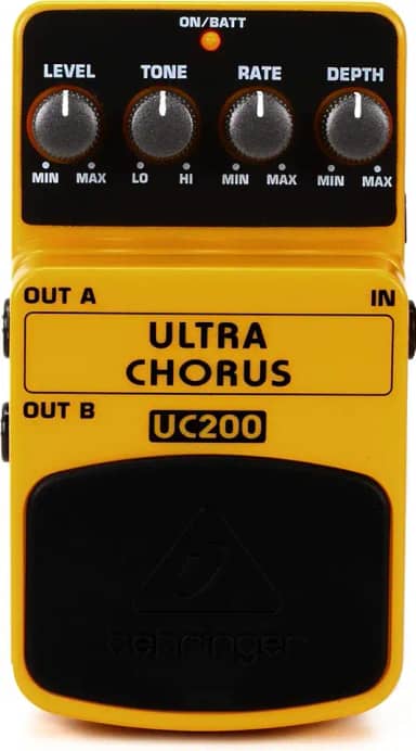 Behringer UC200 Pedal para Guitarra com Efeito Chorus