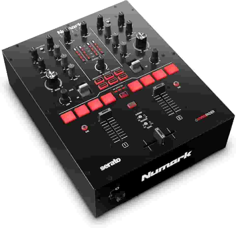Numark Scratch Mixer DJ, Dois Canais Scratch para Serato DJ Pro, Crossfader Innofader, Licença DVS, 6 Seletores de Efeitos de Acesso Direto, Performance Pads, Qualidade de Som de 24 Bits
