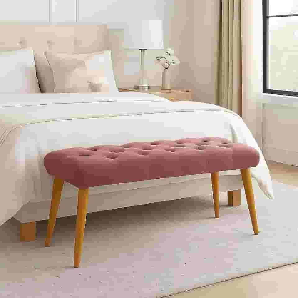 Banqueta Retangular Classic Pés De Madeira Capitonê Estofada Quarto Suede (Rosa)
