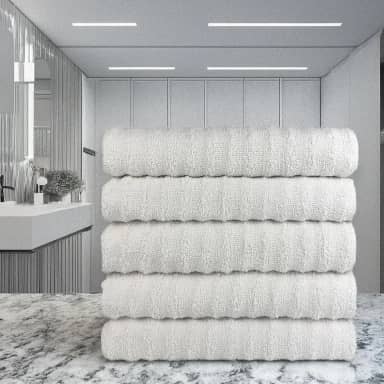 Kit Com 5 Toalhas Banhão Gigante Grossa para Hotel: Conforto e Luxo ao Seu Alcance!