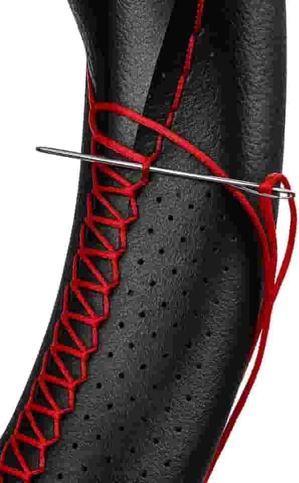 Capa de Volante Universal Esportiva, Couro Sintético Preto com Costuras Vermelhas e costuras Pretas, Ajuste Universal (preta/listra preta)